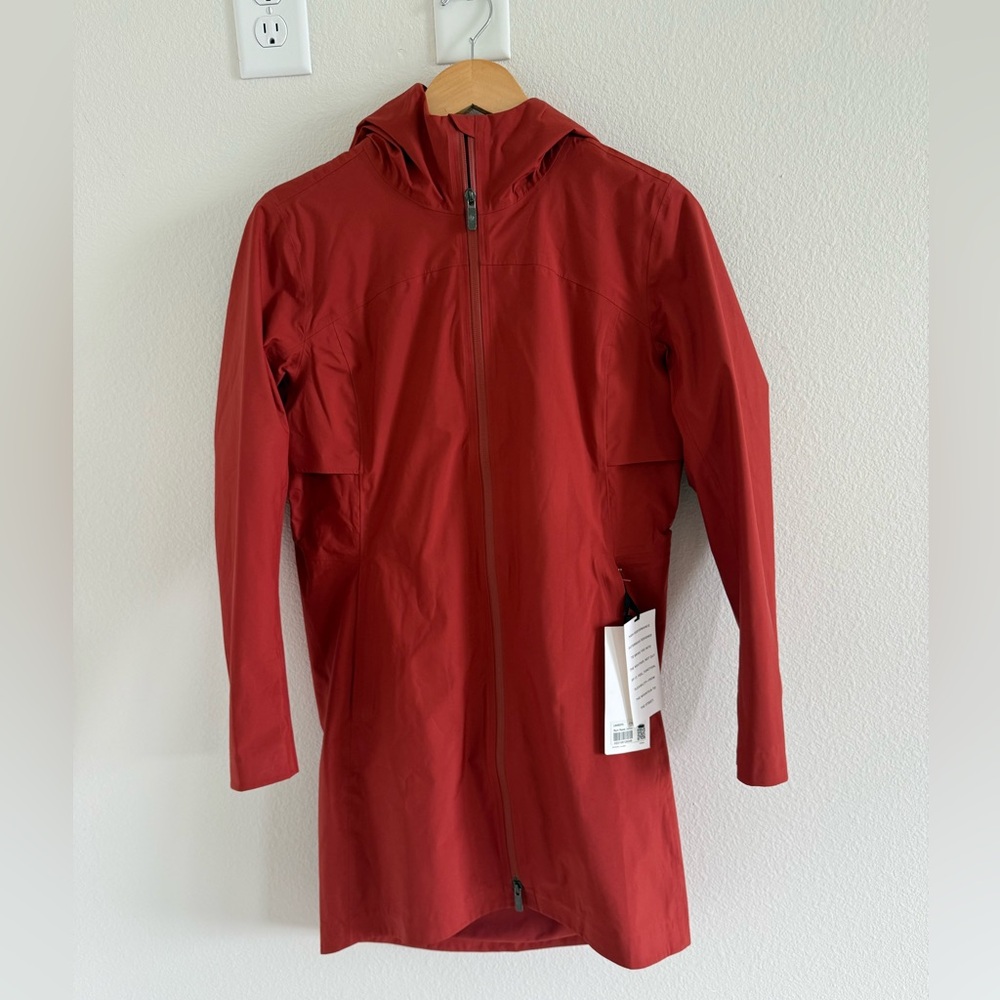 Lululemon Athletica Rust Colored Trench-coat RainJacket NWT